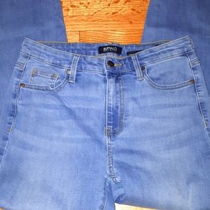 Blue Buffalo Ladies Jean's sz 6 High Rise Stretch Skinny